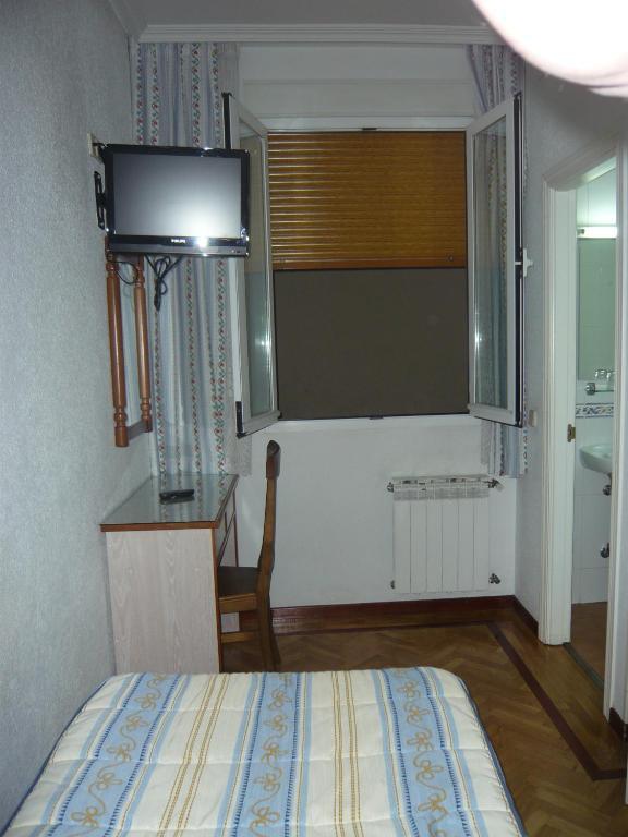 Hostal Triana Madrid Dış mekan fotoğraf